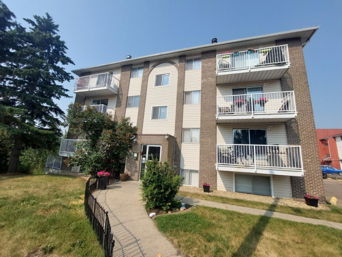 Apartment For Rent 402, 3610 52 Avenue, Red Deer, 2 Bedroom, 1 Bathroom