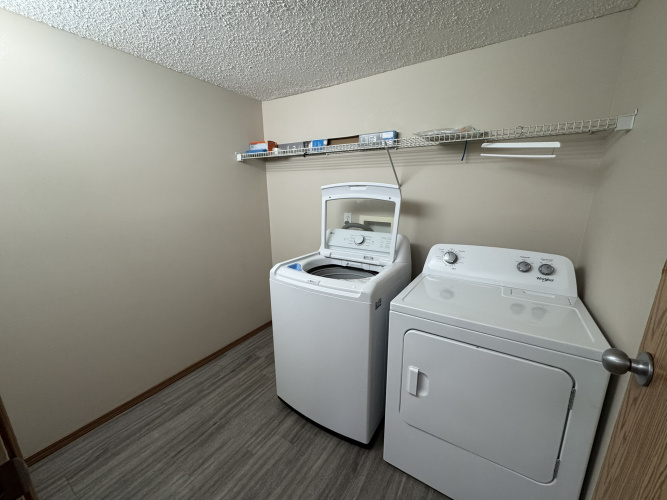 Townhouse For Rent 541, 100 Jordan Parkway, Red Deer, 3 Bedroom, 1.5 Bathroom