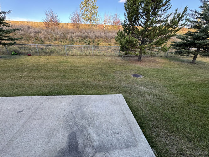 Townhouse For Rent 541, 100 Jordan Parkway, Red Deer, 3 Bedroom, 1.5 Bathroom
