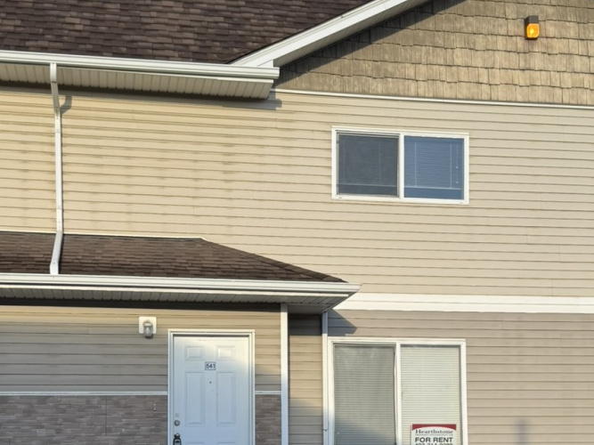 Townhouse For Rent 541, 100 Jordan Parkway, Red Deer, 3 Bedroom, 1.5 Bathroom
