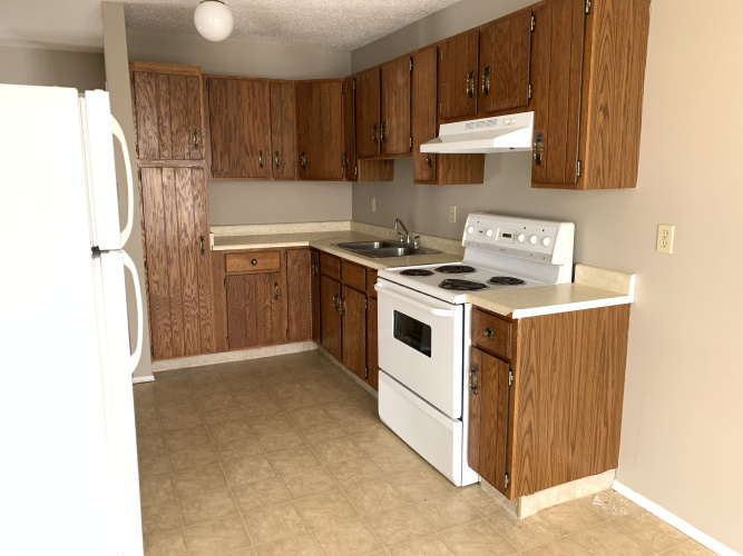 Fourplex For Rent 4 - 39 Nyberg Ave, Red Deer, 2 Bedroom, 1 Bathroom