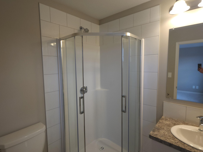 Townhouse For Rent 8 Hawthorn Place, Sylvan Lake, 3 Bedrooms, 3.5 Bathrooms