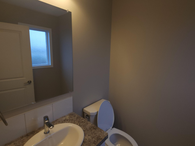 Townhouse For Rent 8 Hawthorn Place, Sylvan Lake, 3 Bedrooms, 3.5 Bathrooms