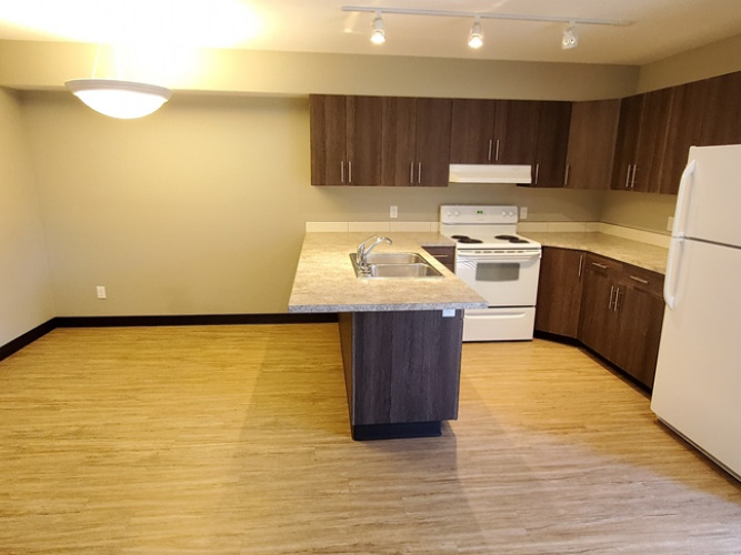 Apartment For Rent 213 - 4609 Riverside Drive, Red Deer, 2 Bedrooms, 1 Bathroom