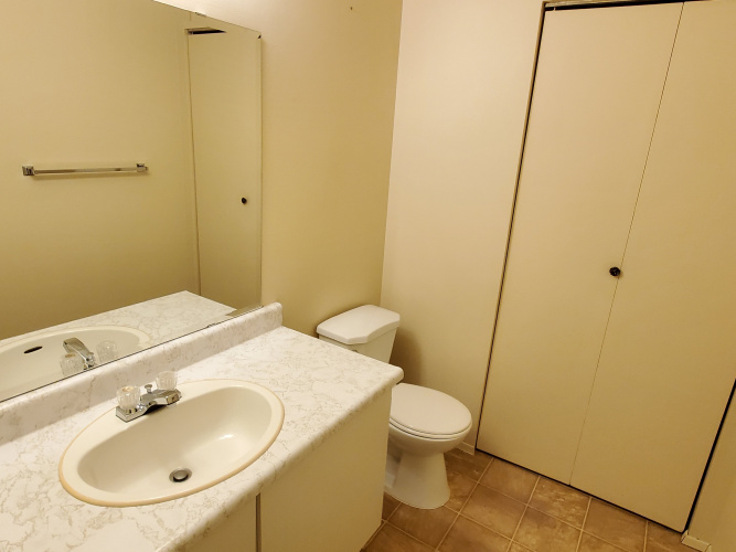 Fourplex For Rent 2, 23 Nyberg Avenue, Red Deer, 2 Bedrooms, 1.5 Bathrooms
