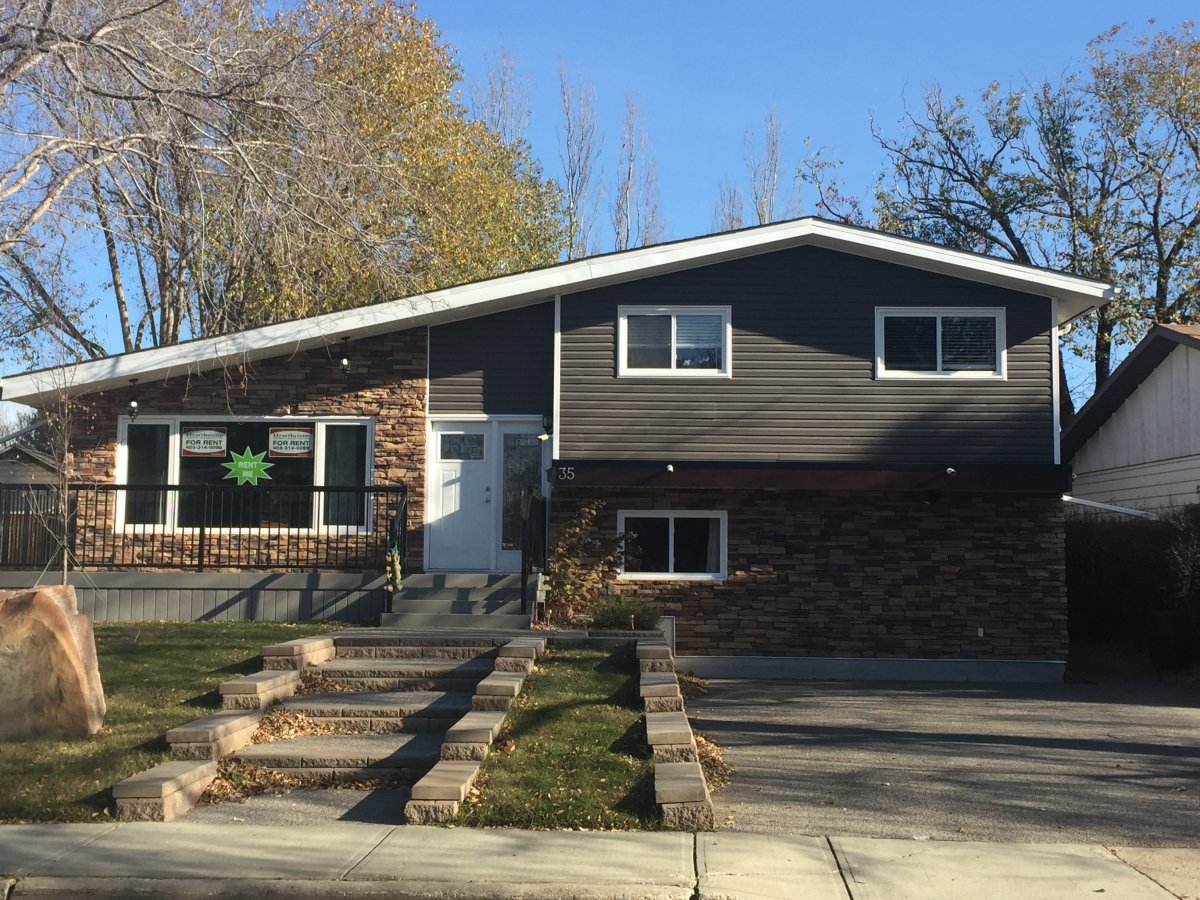 Red Deer House For Rent 5 Bedrooms 2 Bathrooms Price 1695