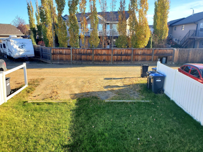Townhouse For Rent 65 Lakeway Blvd, Sylvan Lake, 2 Bedrooms, 1.5 Bathrooms