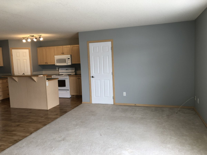 Condo For Rent #48 33 Jennings Crescent, Red Deer, 1 Bedroom, 1 Bathroom