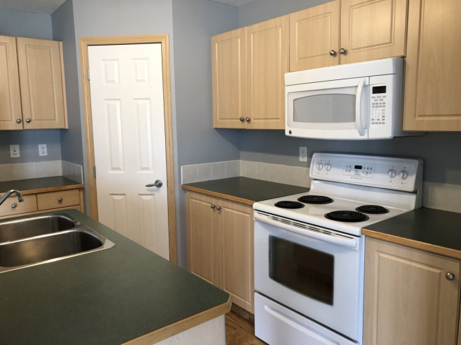 Condo For Rent #48 33 Jennings Crescent, Red Deer, 1 Bedroom, 1 Bathroom