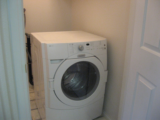 Apartment For Rent 303 5519 Kerrywood Drive, Red Deer, 1 Bedroom, 1 Bathroom