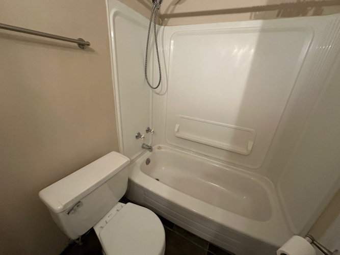 Apartment For Rent 303 5519 Kerrywood Drive, Red Deer, 1 Bedroom, 1 Bathroom