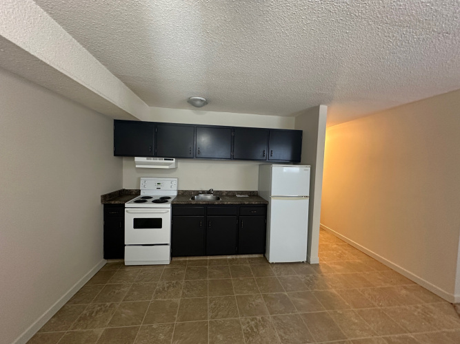 Apartment For Rent 104 - 5832 60A Street, Red Deer, 0, 1 Bathroom