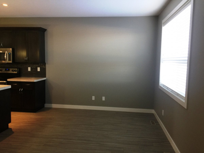 Townhouse For Rent 48 Reid Court, Sylvan Lake, 3 Bedrooms, 2.5 Bathrooms