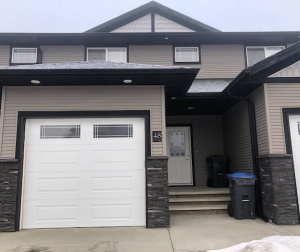 Townhouse For Rent 48 Reid Court, Sylvan Lake, 3 Bedrooms, 2.5 Bathrooms Townhouse For Rent 48 Reid Court, Sylvan Lake, 3 Bedrooms, 2.5 Bathrooms