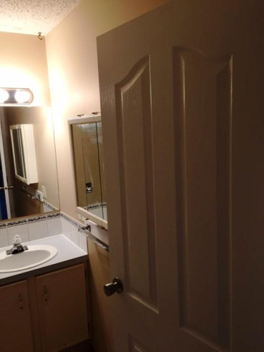 Apartment For Rent 206 - 5812 61 Street, Red Deer, 2 Bedrooms, 1 Bathroom
