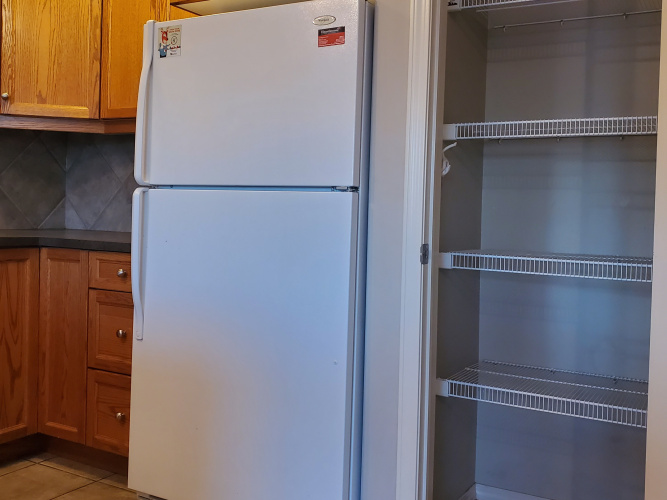 Townhouse For Rent 193 Ibbotson Close, Red Deer, 2 Bedroom, 2.5 Bathroom