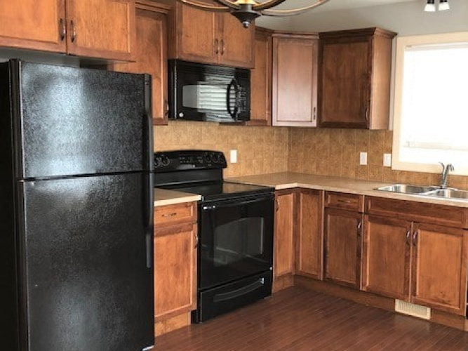House For Rent 138 Newton Drive, Penhold, 2 Bedrooms, 1 Bathroom