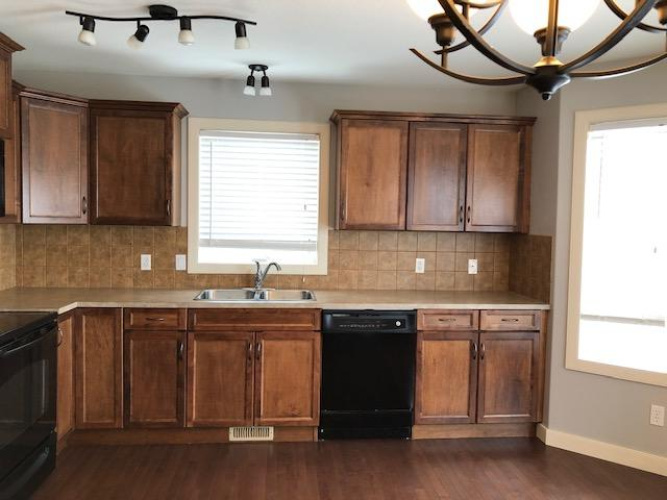 House For Rent 138 Newton Drive, Penhold, 2 Bedrooms, 1 Bathroom