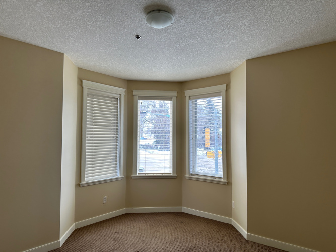 Condo For Rent 205 - 4707 50 Street, Sylvan Lake, 2 Bedroom, 2 Bathroom
