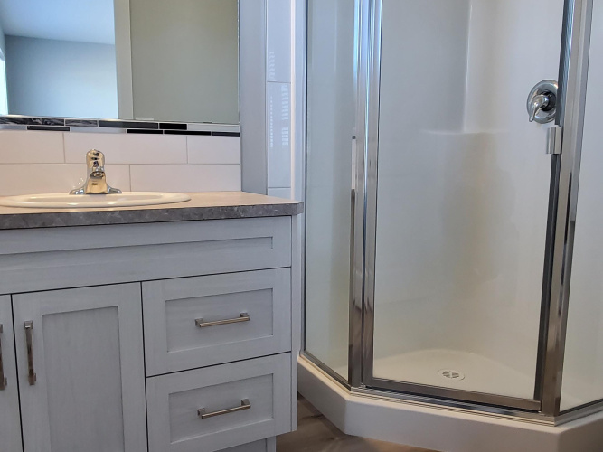 Townhouse For Rent 33 Hawthorn Place, Sylvan Lake, 3 Bedrooms, 2.5 Bathrooms