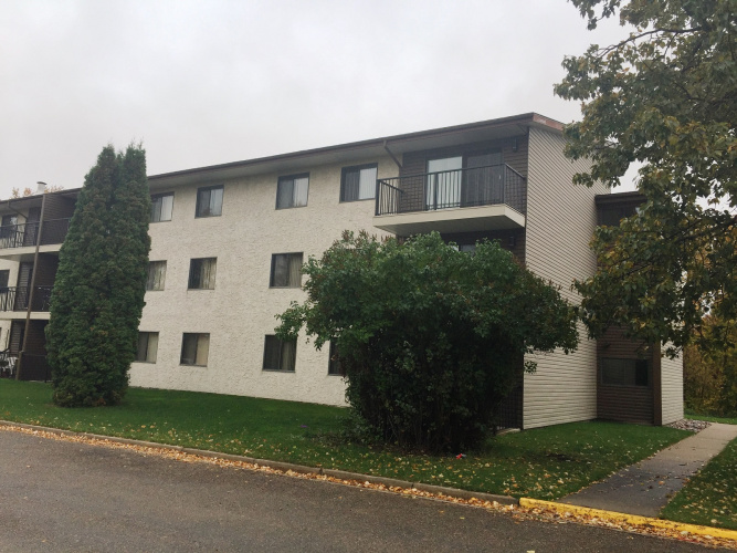 Apartment For Rent 303 - 131 Northey Avenue, Red Deer, 1 Bedroom, 1 Bathroom